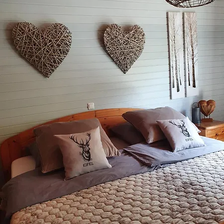 아파트 Eifelraum-relaxwohnung Mit Sauna