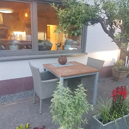 아파트 Eifelraum-relaxwohnung Mit Sauna Oberbettingen